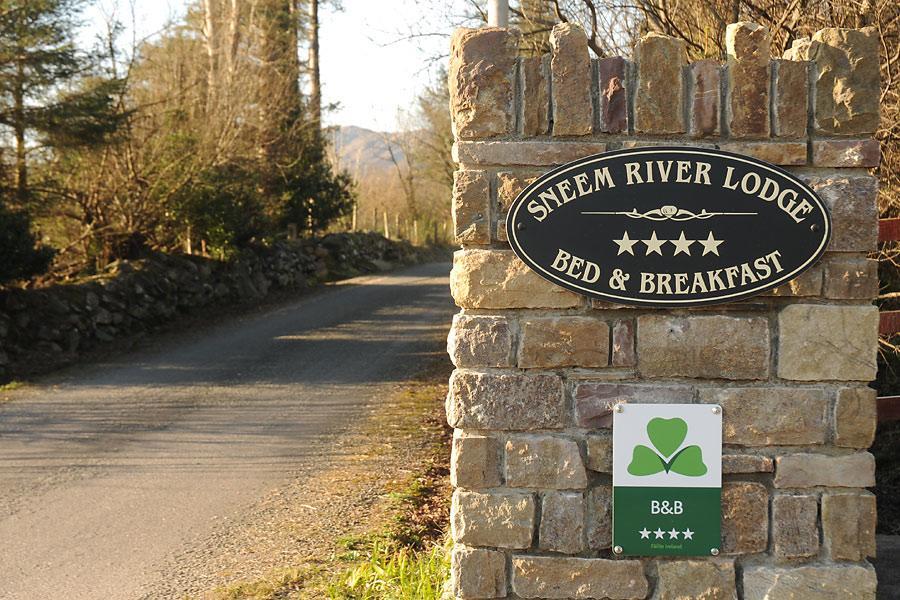 Sneem River Lodge Bed & Breakfast Εξωτερικό φωτογραφία